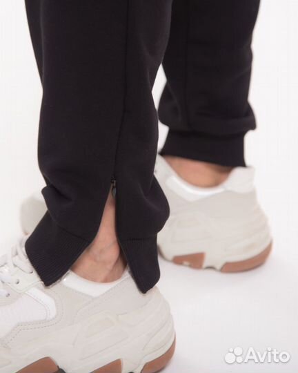 Новый теплый спортивный костюм р.М