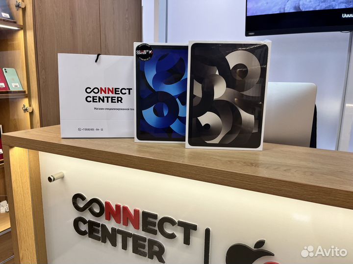 Планшет Apple iPad Air 5 64 Gb