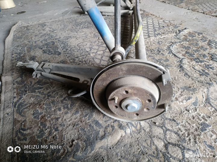 Saab 9000 балка