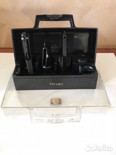 Фен -насадками с чемоданчиком