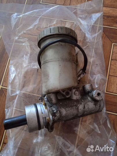 Главный тормозной цилиндр, гтц