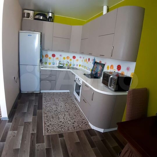 2-к. квартира, 63 м², 4/12 эт.