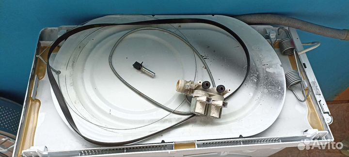 Запчасти от стиральной машины indesit