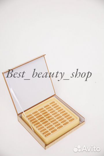 Фарфоровая куколка капсулы