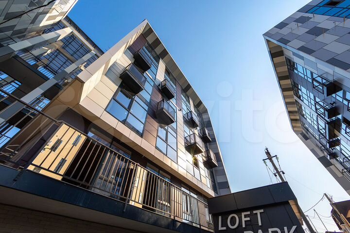 2-к. квартира, 40 м², 3/3 эт.