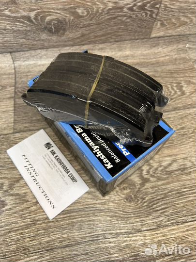 Колодки тормозные передние Mitsubishi, 4605A261