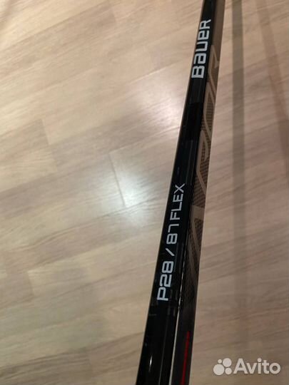 Клюшка хоккейная bauer hyperlite L