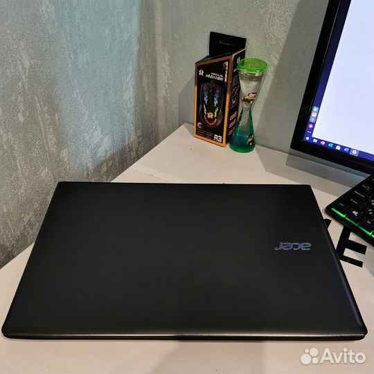 Ноутбук Acer 17.3 i3 RAM 8GB 940mxssd/HDD