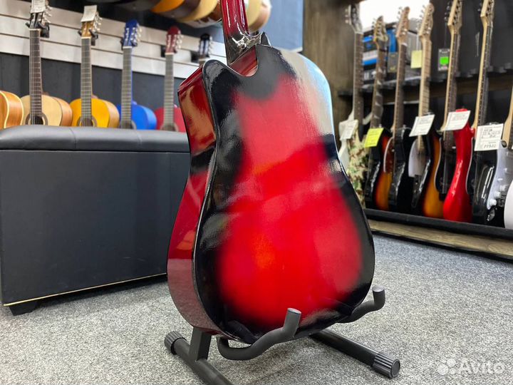 Гитара акустическая