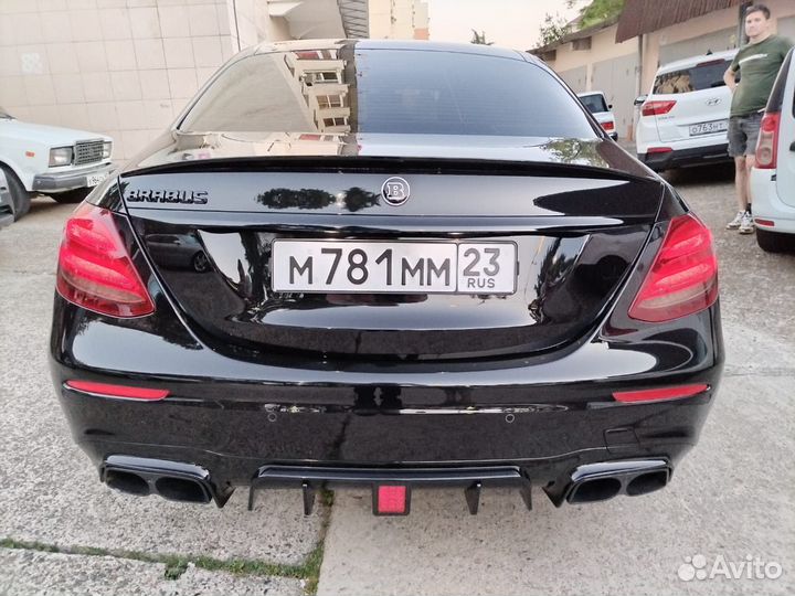 Трансфер Mercedes Benz