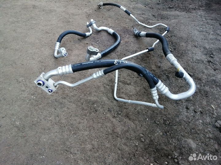 Трубки кондиционера Z16XEP Opel Astra H