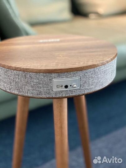 Стол журнальный-колонка Bose