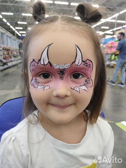 Аквагример и мастер Блеск-тату