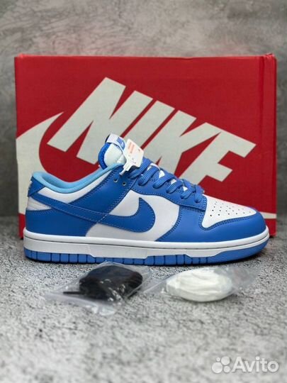 Кроссовки Nike SB Dunk Low