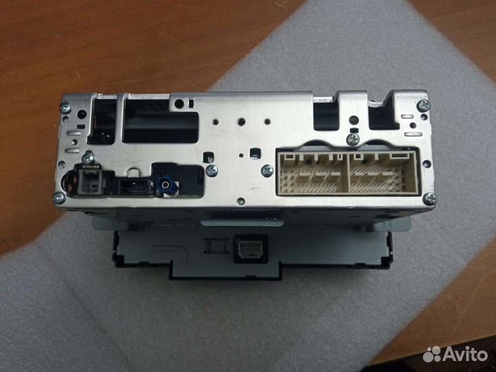 Магнитола шгу Kia Sportage 4 QL оригинал