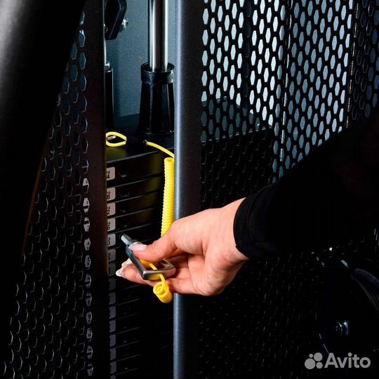 Сведение/Разведение ног сидя E-7021. Стек 95 кг