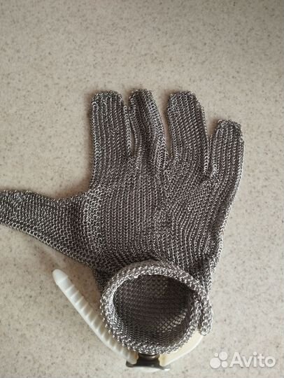 Кольчужная перчатка