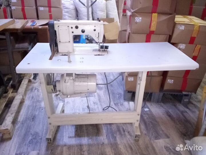 Швейная машинка промышленная