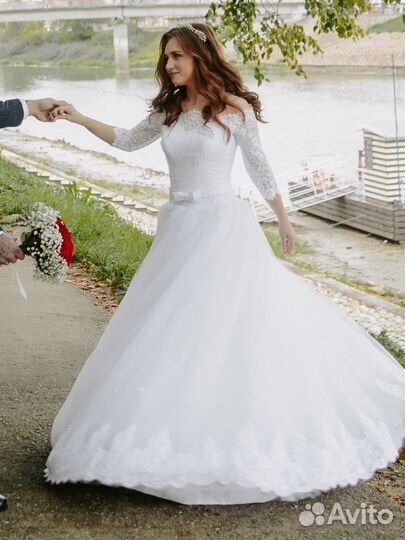 Свадебное платье