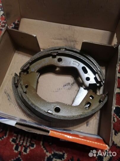 Колодки тормазные