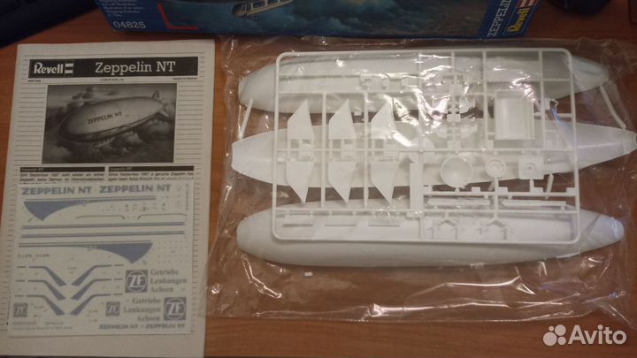 Раритетный набор Revell 1/200 Zeppelin NT