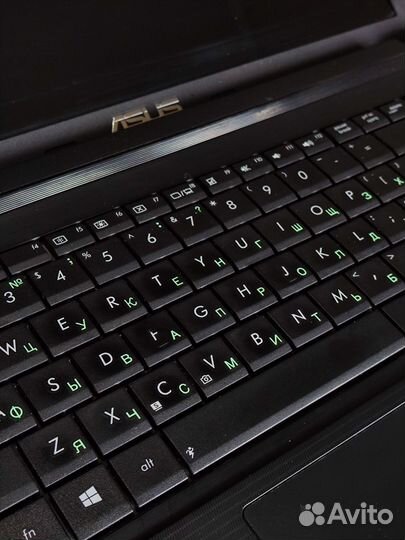 Ноутбук Asus