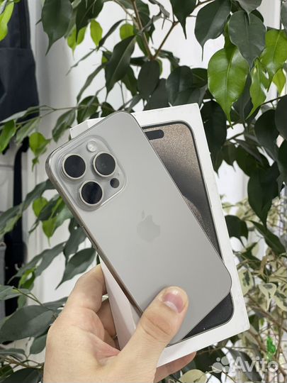 iPhone 15 Pro, 128 ГБ