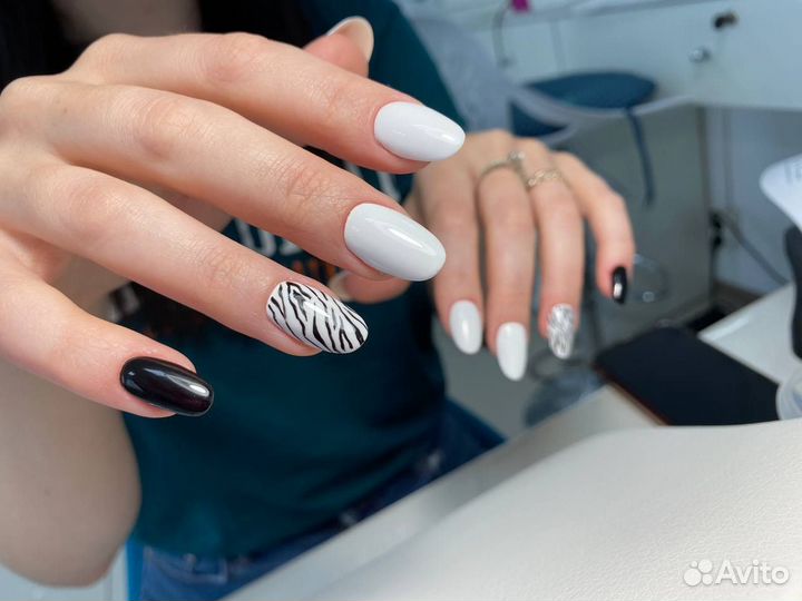 Педикюр/маникюр