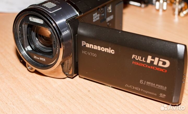 Panasonic HC-V700 + допы