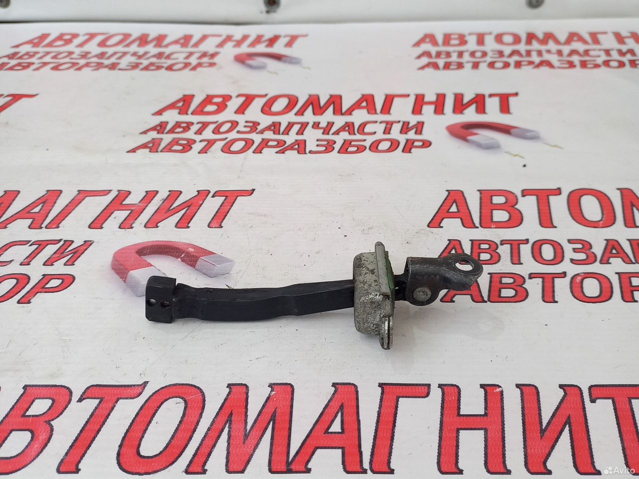 Ограничитель двери задней правой Киа Церато 2