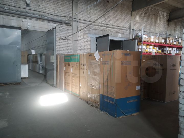 Производственно-складской комплекс, 4548 м²