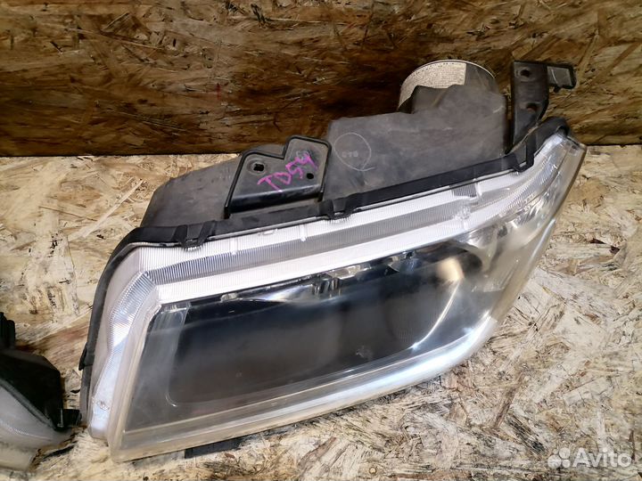 Комплект фар Suzuki Grand Vitara 3 ксенон