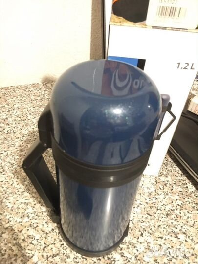 Термос с широким горловиной