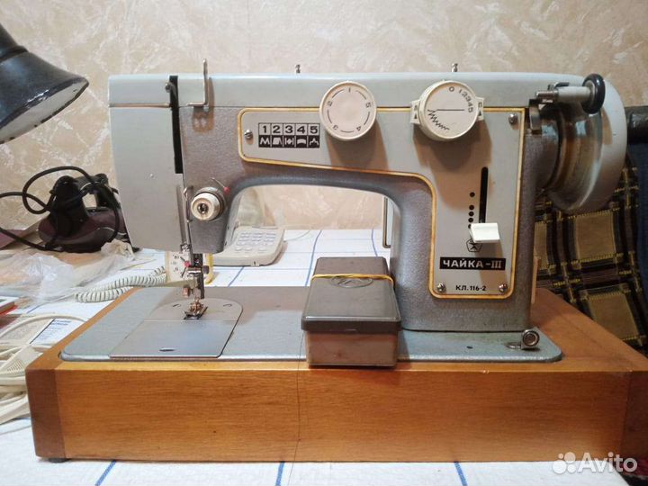 Швейная машинка чайка 3