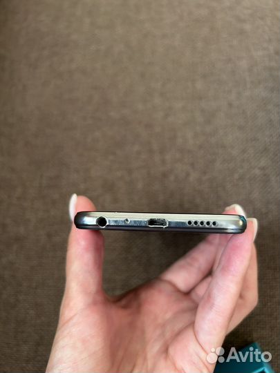 Телефон Huawei honor 9 lite