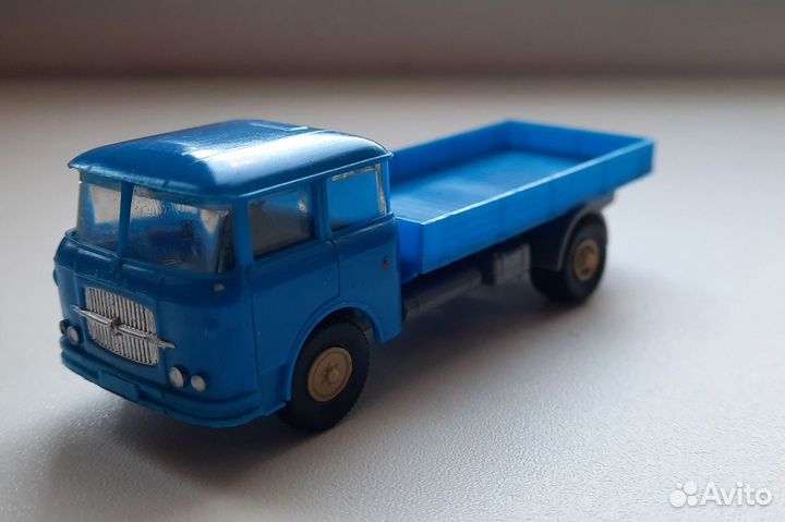 Skoda S706 RT 1972-1973 1:87