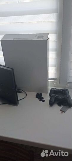 Sony playstation 4 PS4 slim
