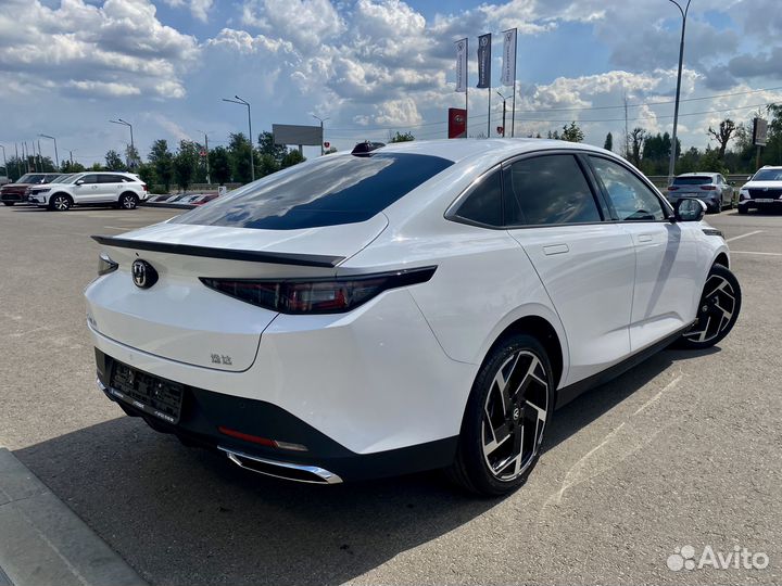 Changan Lamore 1.5 AMT, 2023