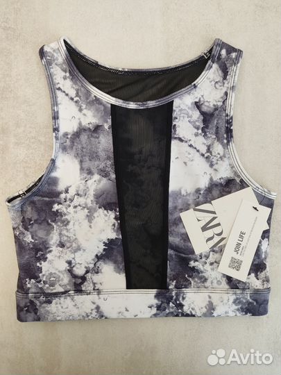 Спортивный топ