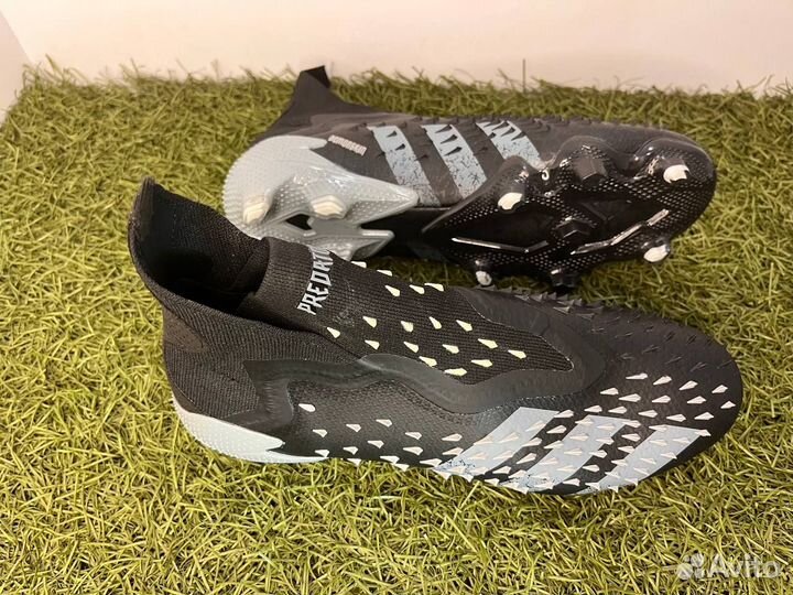 Футбольные бутсы Adidas Predator freak