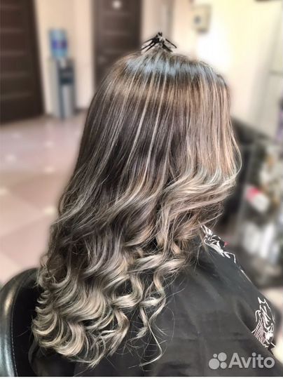 Парикмахер колорист