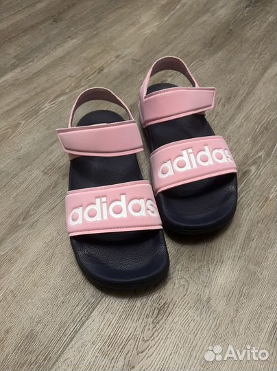 Сандалии adidas