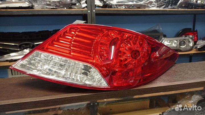 Hyundai Solaris 1 задний правый левый фонарь