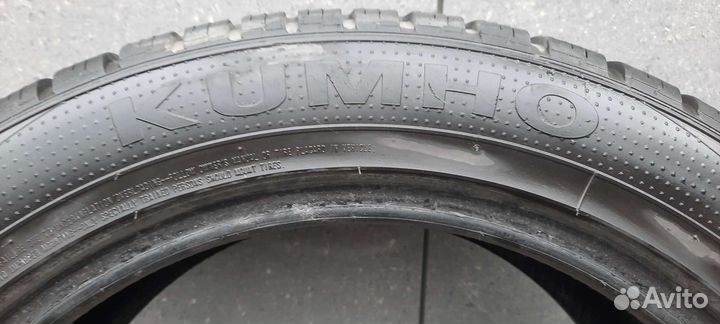 Kumho I'Zen KW27 235/55 R18 101V