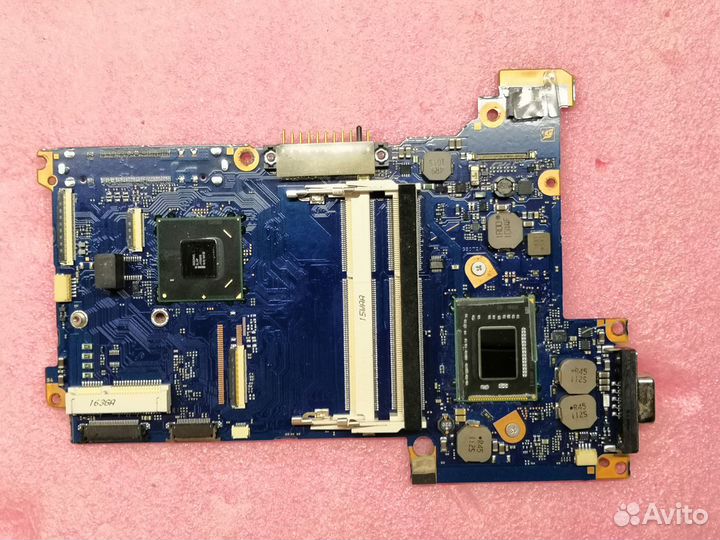 Материнская плата для Toshiba Satellite R830