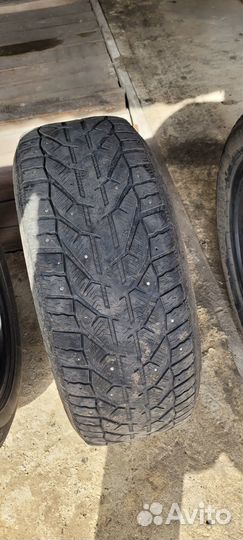 Tigar Ice 225/55 R17