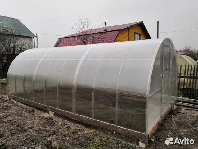 Теплицы. Дуги из профиля 20х40 мм. Поликарбонат