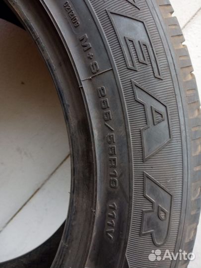 Goodyear Wrangler HP All Weather 255/55 R19 111V