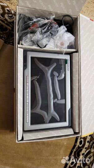 Телевизор цветной переносной с жк-экраном (7