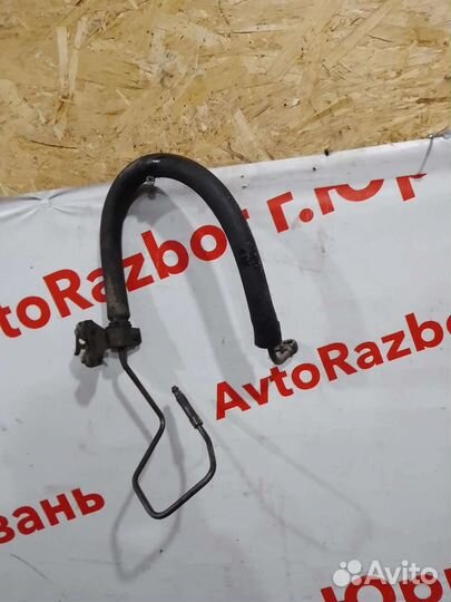 Трубка гур Nissan Presage YD25